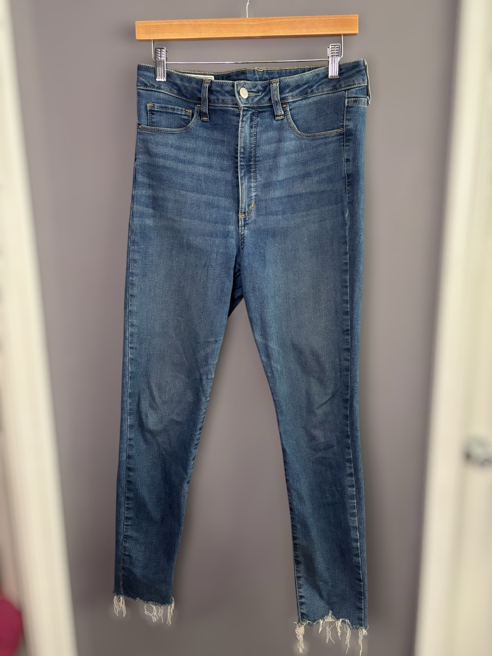 GAP Universal Jegging Sky High Rise Denim Jeans Frayed Raw Hem 30/10
